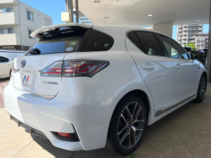 2014 Lexus CT DAA-ZWA10 (UW-6a1a563125008)[10]