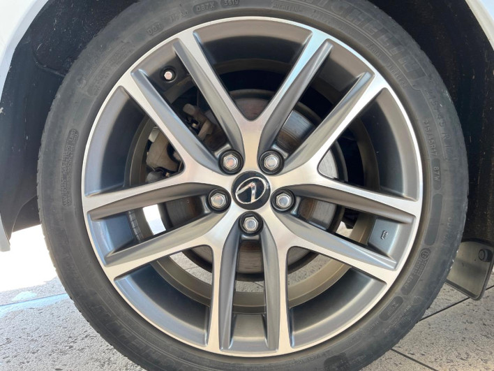 2014 Lexus CT DAA-ZWA10 (UW-6a1a563125008)[19]
