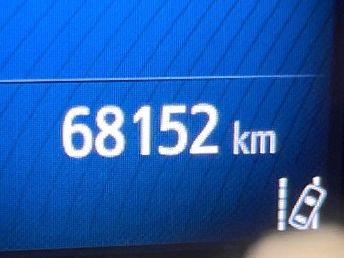 2018 Toyota C-HR DAA-ZYX10 (UW-6a1a564488d22)[2]