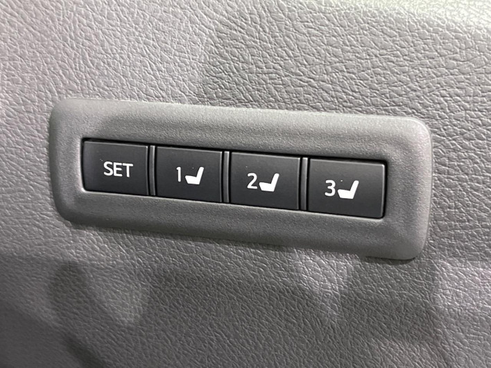 2014 Toyota Alphard Hybrid DAA-ATH20W (UW-6a1ba5906b24f)[17]