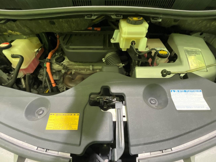 2014 Toyota Alphard Hybrid DAA-ATH20W (UW-6a1ba5906b24f)[5]