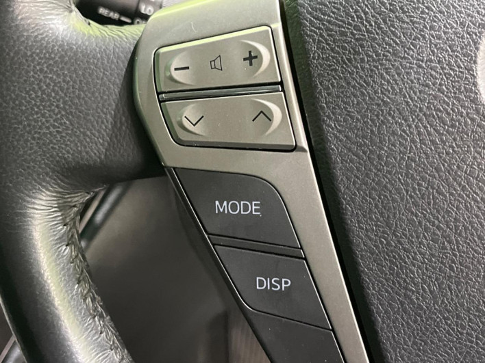2014 Toyota Alphard Hybrid DAA-ATH20W (UW-6a1ba5906b24f)[24]