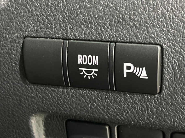 2014 Toyota Alphard Hybrid DAA-ATH20W (UW-6a1ba5906b24f)[20]