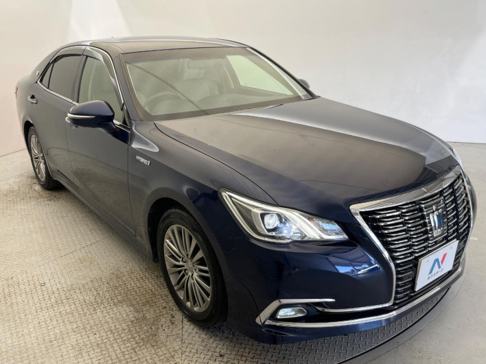 2016 Toyota Crown Hybrid DAA-AWS210 (UW-6a1ba5930a4bd)[11]