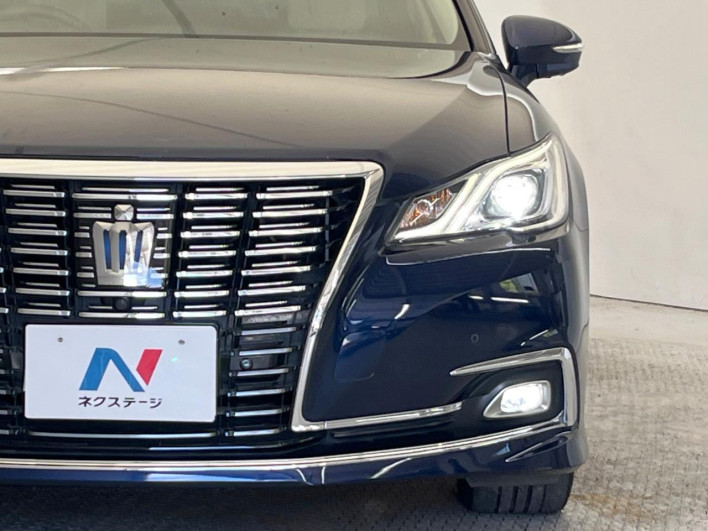 2016 Toyota Crown Hybrid DAA-AWS210 (UW-6a1ba5930a4bd)[10]