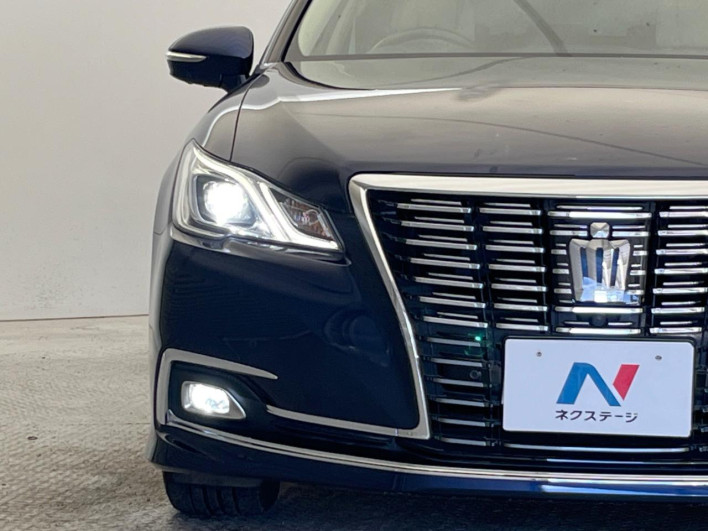 2016 Toyota Crown Hybrid DAA-AWS210 (UW-6a1ba5930a4bd)[9]