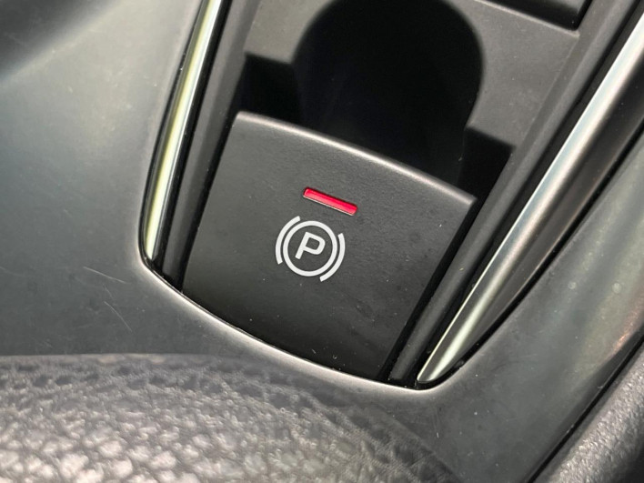 2017 Toyota Camry DAA-AXVH70 (UW-6a1ba59d3742a)[29]