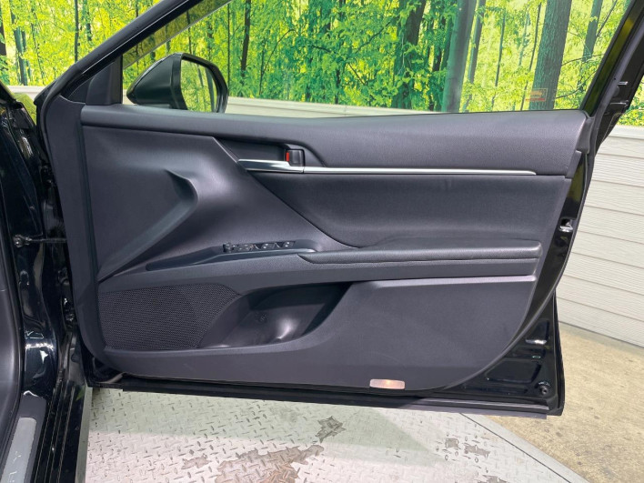 2017 Toyota Camry DAA-AXVH70 (UW-6a1ba59d3742a)[5]