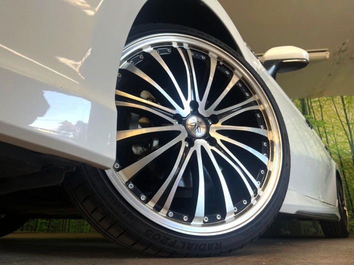 2017 Toyota Camry DAA-AXVH70 (UW-6a1ba59dc7b44)[4]