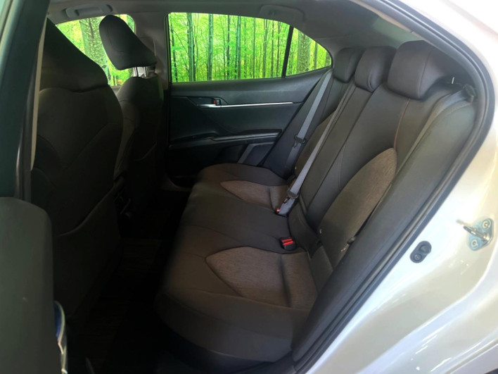 2017 Toyota Camry DAA-AXVH70 (UW-6a1ba59dc7b44)[8]