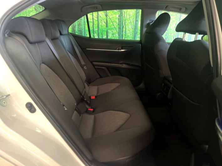2017 Toyota Camry DAA-AXVH70 (UW-6a1ba59dc7b44)[17]
