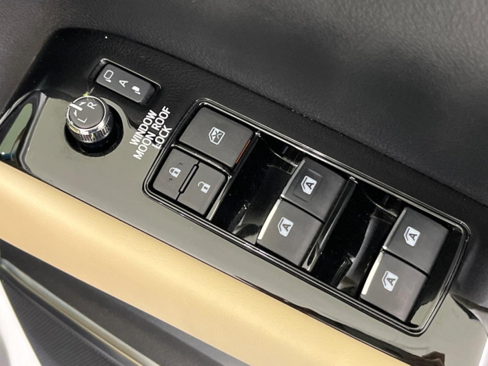 2019 Toyota Alphard Hybrid DAA-AYH30W (UW-6a1ba59f78ad5)[19]