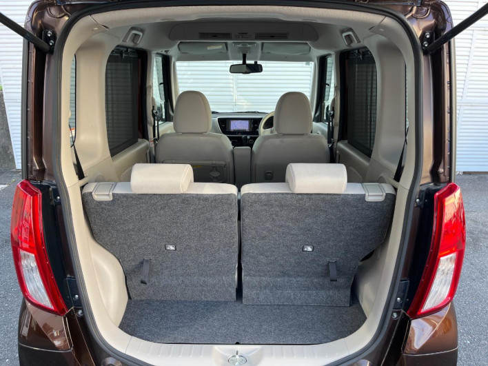 2014 Mitsubishi eK Space DBA-B11A (UW-6a1ba5a40fd2b)[20]
