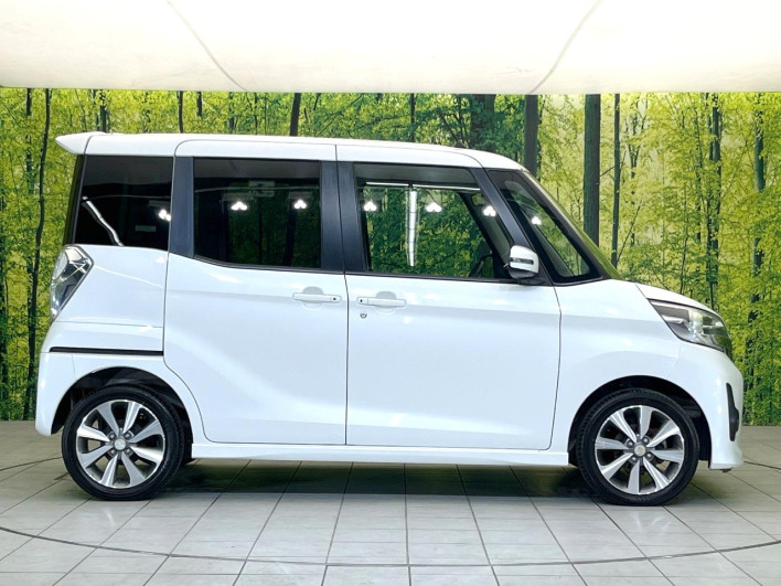 2015 Mitsubishi eK Space Custom DBA-B11A (UW-6a1ba5a41905f)[19]