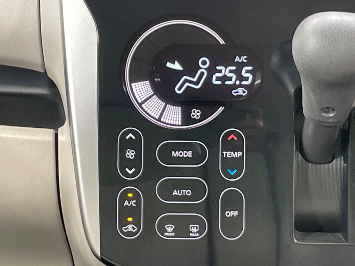 2013 Mitsubishi eK Wagon DBA-B11W (UW-6a1ba5a4b341b)[24]