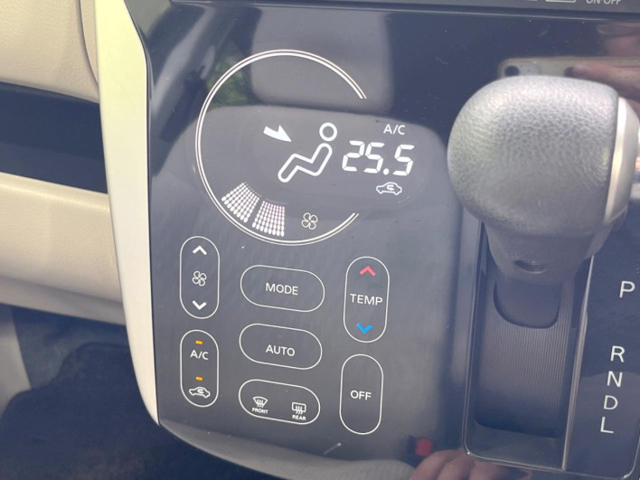 2013 Mitsubishi eK Wagon DBA-B11W (UW-6a1ba5a5ca03e)[12]