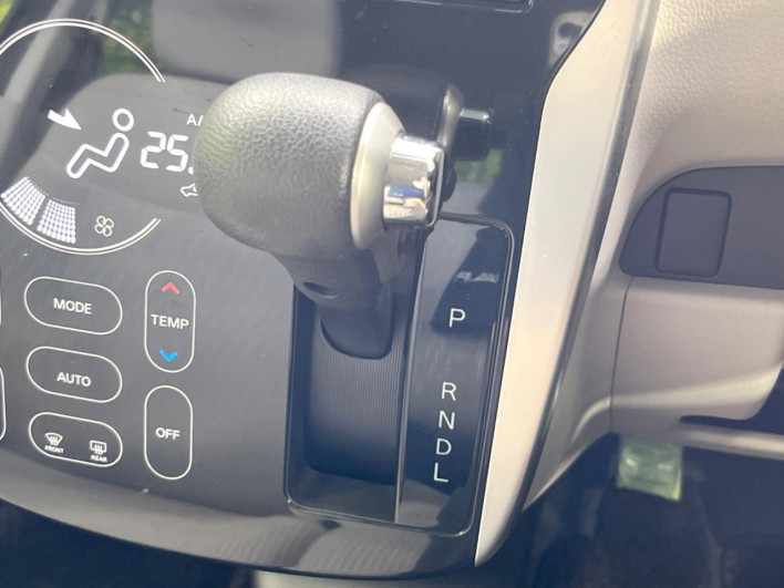 2013 Mitsubishi eK Wagon DBA-B11W (UW-6a1ba5a5ca03e)[13]