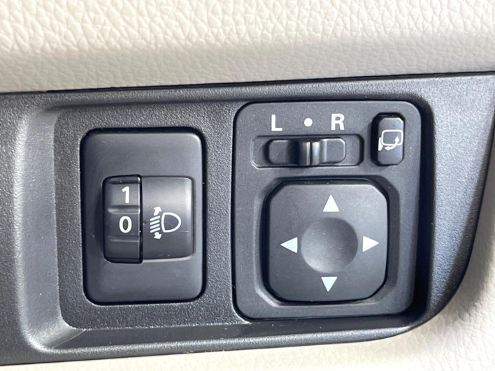 2013 Mitsubishi eK Wagon DBA-B11W (UW-6a1ba5a5ca03e)[6]