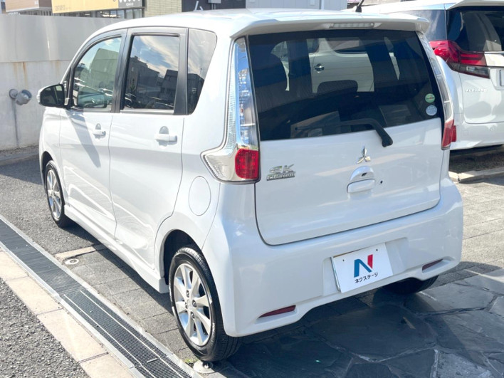 2014 Mitsubishi ek Custom DBA-B11W (UW-6a1ba5a5e7e51)[18]