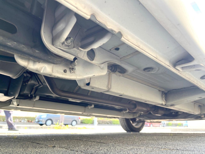 2014 Mitsubishi ek Custom DBA-B11W (UW-6a1ba5a5e7e51)[29]