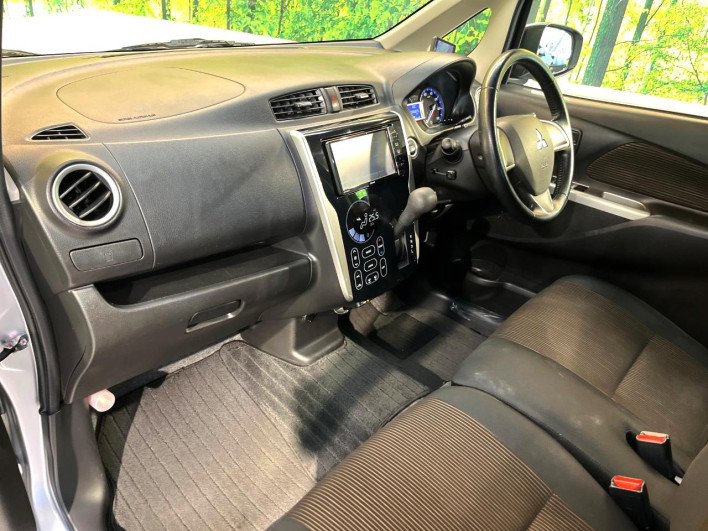 2014 Mitsubishi ek Custom DBA-B11W (UW-6a1ba5a6177ff)[28]