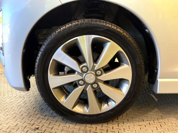 2014 Mitsubishi ek Custom DBA-B11W (UW-6a1ba5a6177ff)[20]