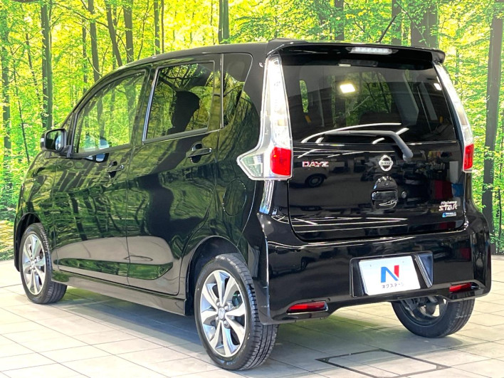 2015 Nissan Days DBA-B21W (UW-6a1ba5ace9d31)[7]