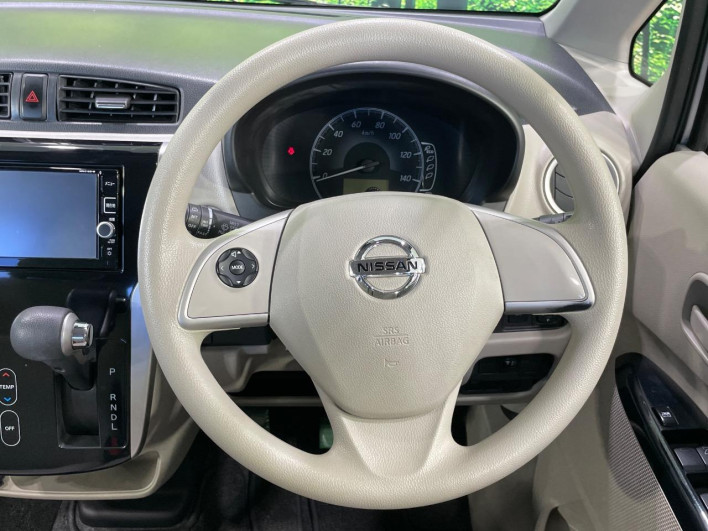 2017 Nissan Days DBA-B21W (UW-6a1ba5af5bd2f)[27]