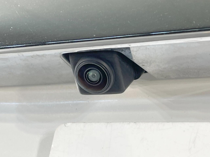 2019 Mitsubishi eK Cross 4AA-B35W (UW-6a1ba5b254aed)[25]