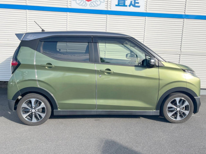2019 Mitsubishi eK Cross 4AA-B35W (UW-6a1ba5b25be90)[14]