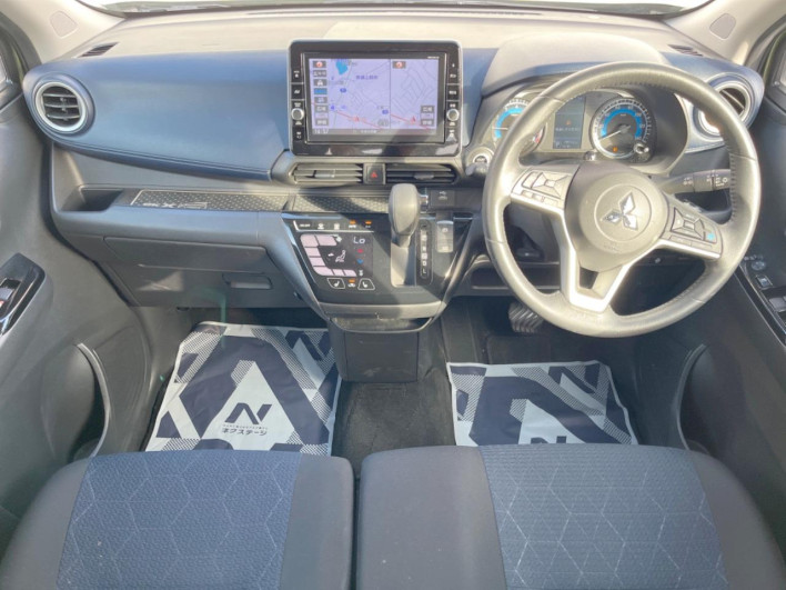 2019 Mitsubishi eK Cross 4AA-B35W (UW-6a1ba5b25be90)[24]