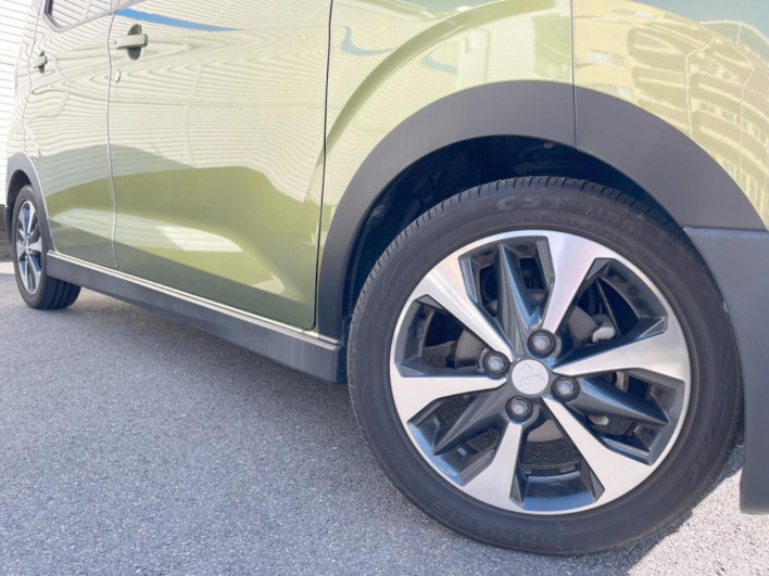 2019 Mitsubishi eK Cross 4AA-B35W (UW-6a1ba5b25be90)[8]