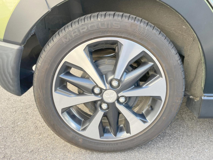 2019 Mitsubishi eK Cross 4AA-B35W (UW-6a1ba5b25be90)[9]