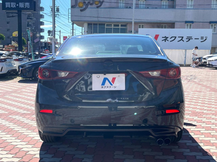 2017 Mazda Axela DBA-BM5FP (UW-6a1ba5c4e1185)[8]