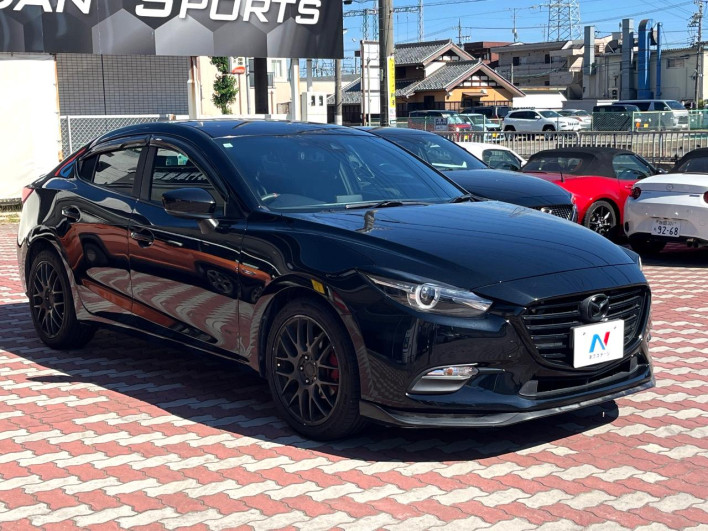 2017 Mazda Axela DBA-BM5FP (UW-6a1ba5c4e1185)[5]