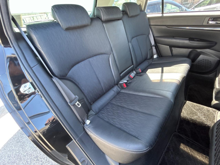 2011 Subaru Legacy Outback DBA-BR9 (UW-6a1ba5ca1e632)[29]