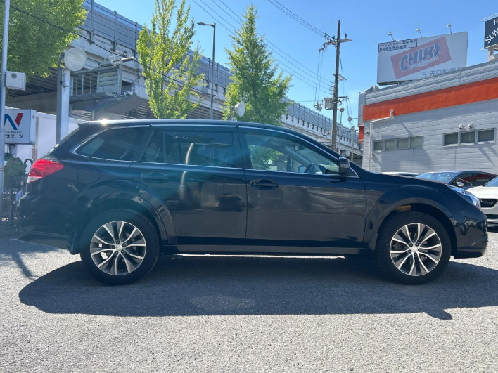 2011 Subaru Legacy Outback DBA-BR9 (UW-6a1ba5ca1e632)[27]