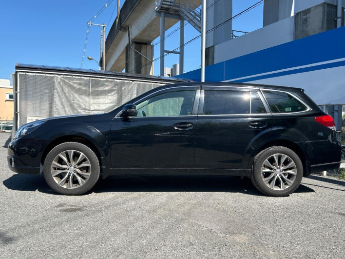 2011 Subaru Legacy Outback DBA-BR9 (UW-6a1ba5ca1e632)[14]