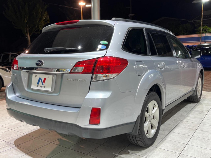 2012 Subaru Legacy Outback DBA-BRM (UW-6a1ba5ca37c17)[11]