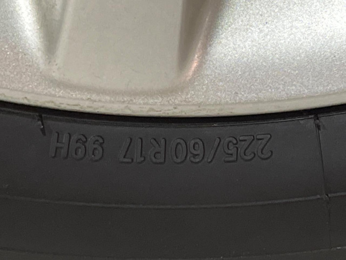 2012 Subaru Legacy Outback DBA-BRM (UW-6a1ba5ca37c17)[21]