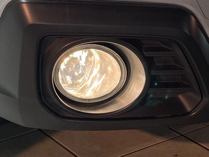 2012 Subaru Legacy Outback DBA-BRM (UW-6a1ba5ca37c17)[24]
