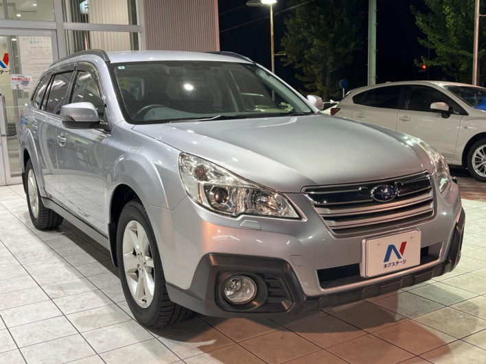2012 Subaru Legacy Outback DBA-BRM (UW-6a1ba5ca37c17)[12]