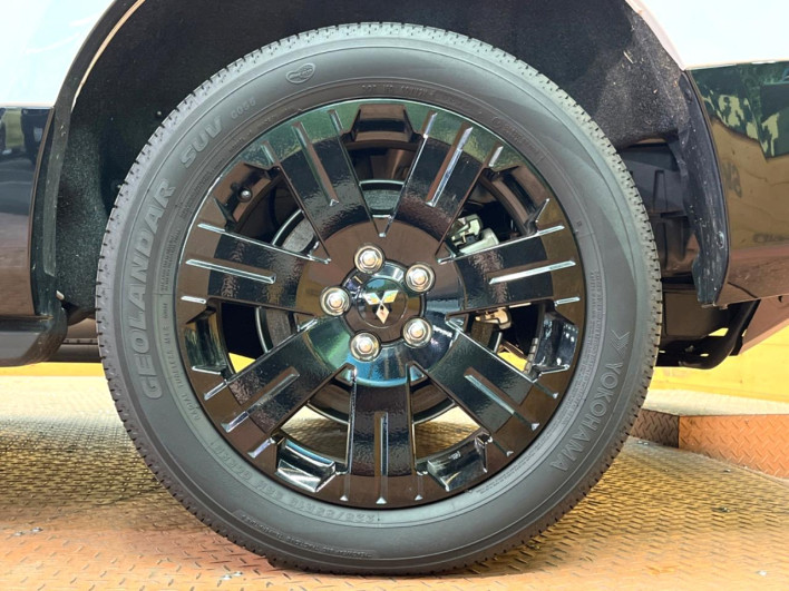 2025 Mitsubishi Delica D:5 3DA-CV1W (UW-6a1ba5d14b168)[19]