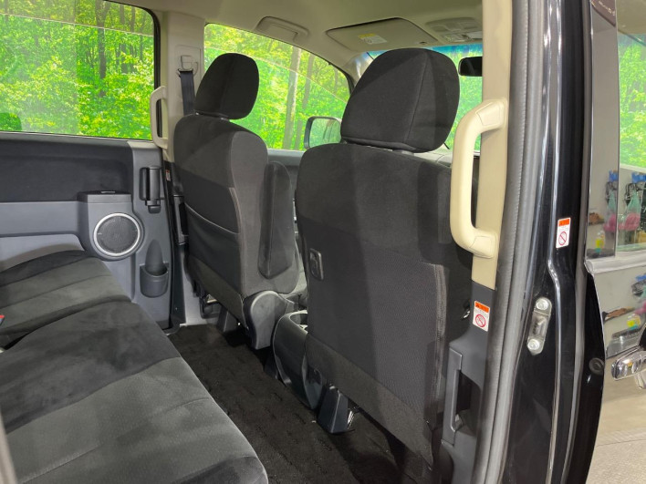 2011 Mitsubishi Delica D:5 DBA-CV5W (UW-6a1ba5d1a94aa)[24]