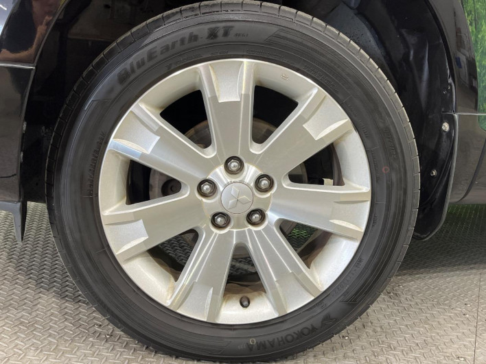 2011 Mitsubishi Delica D:5 DBA-CV5W (UW-6a1ba5d1a94aa)[6]