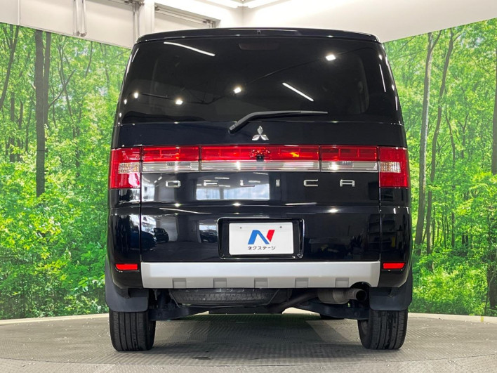 2011 Mitsubishi Delica D:5 DBA-CV5W (UW-6a1ba5d1a94aa)[28]
