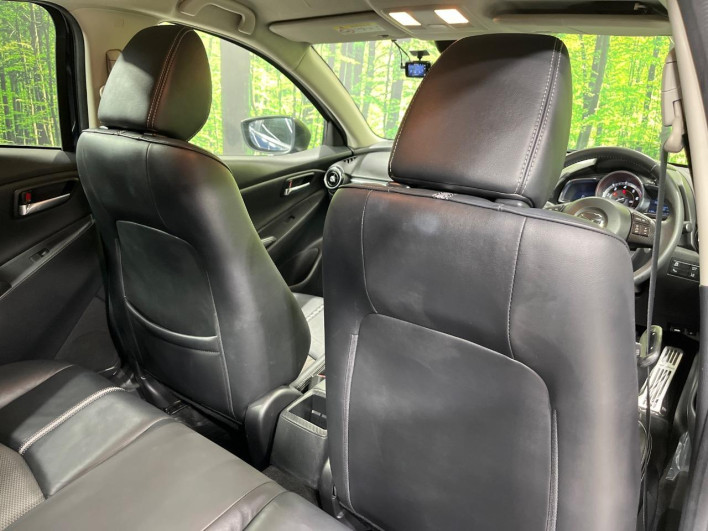 2016 Mazda Demio LDA-DJ5AS (UW-6a1ba5d958849)[17]