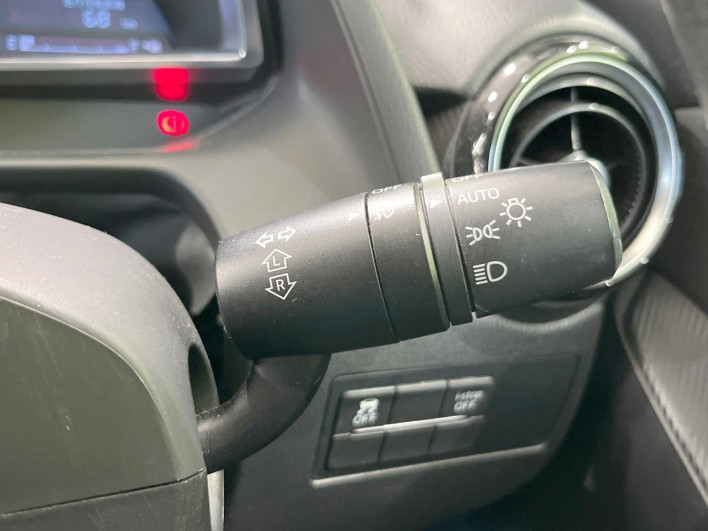 2015 Mazda Demio LDA-DJ5FS (UW-6a1ba5d991cf8)[29]