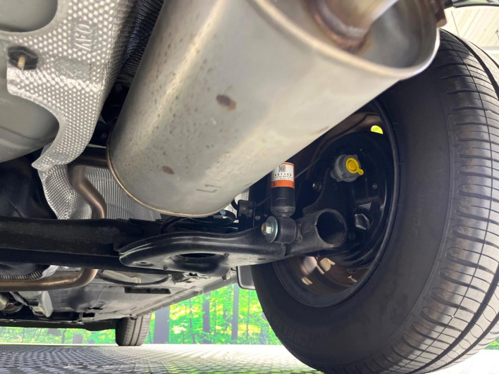 2017 Nissan Note DBA-E12 (UW-6a1ba5dfbf4b5)[19]