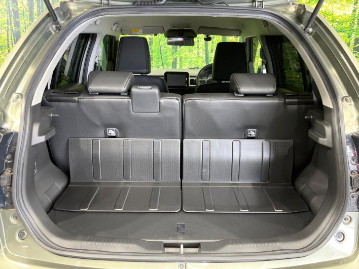 2021 Suzuki Ignis 5AA-FF21S (UW-6a1ba5e85c4ec)[8]